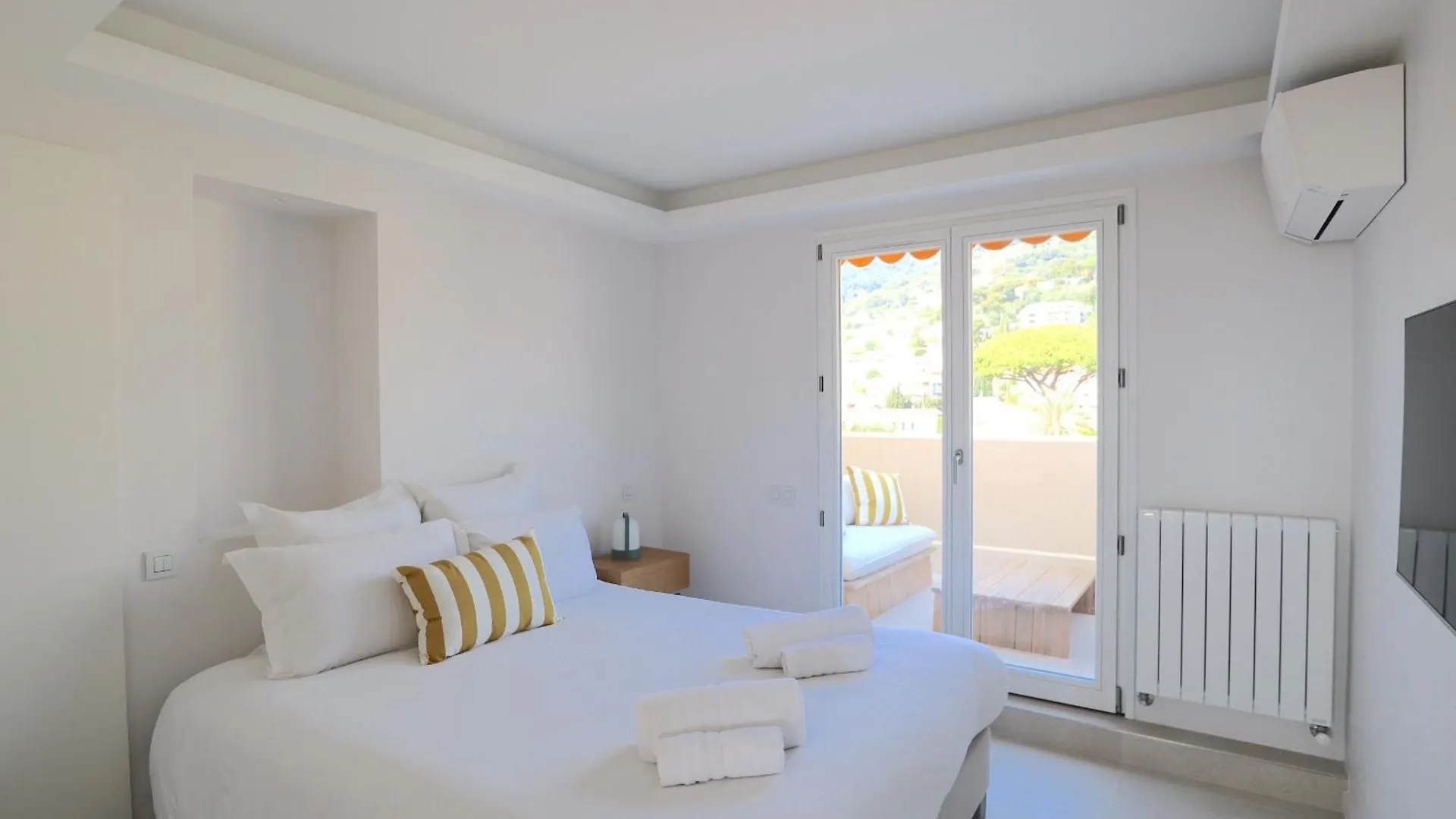 Luxury 2Bedrms With Seaview Citycenter&Parking #4 Roquebrune-Cap-Martin 0*,  Francie